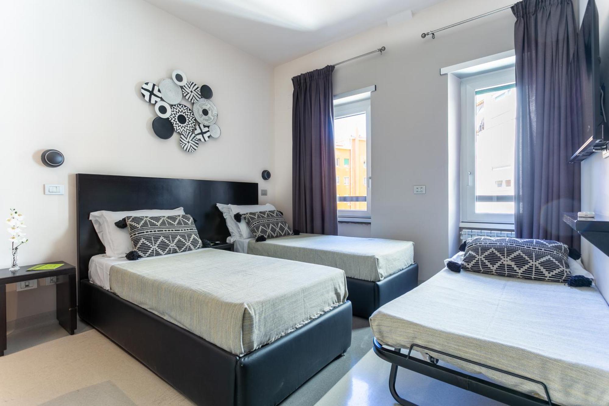 Moai Home Roma Rom bilde